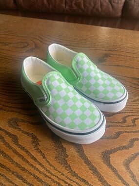 NEW - Vans Kids Slip-On Checkerboard Sneakers